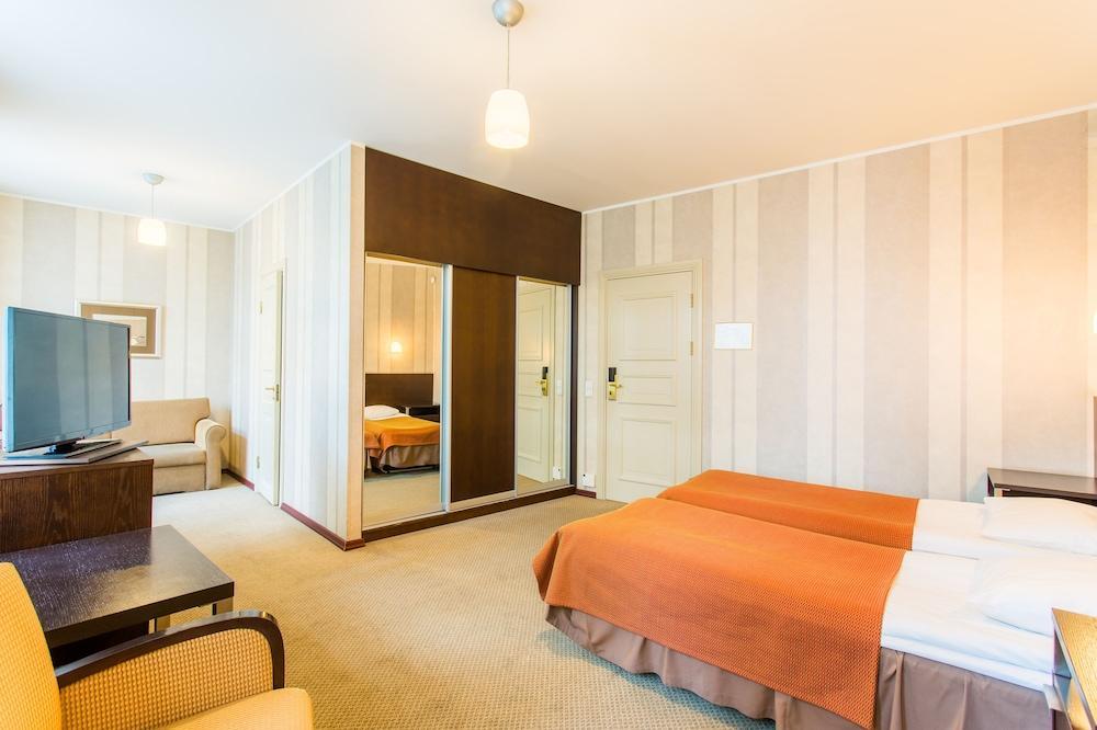 Hestia Hotel Maestro Old Town Tallinn Luaran gambar