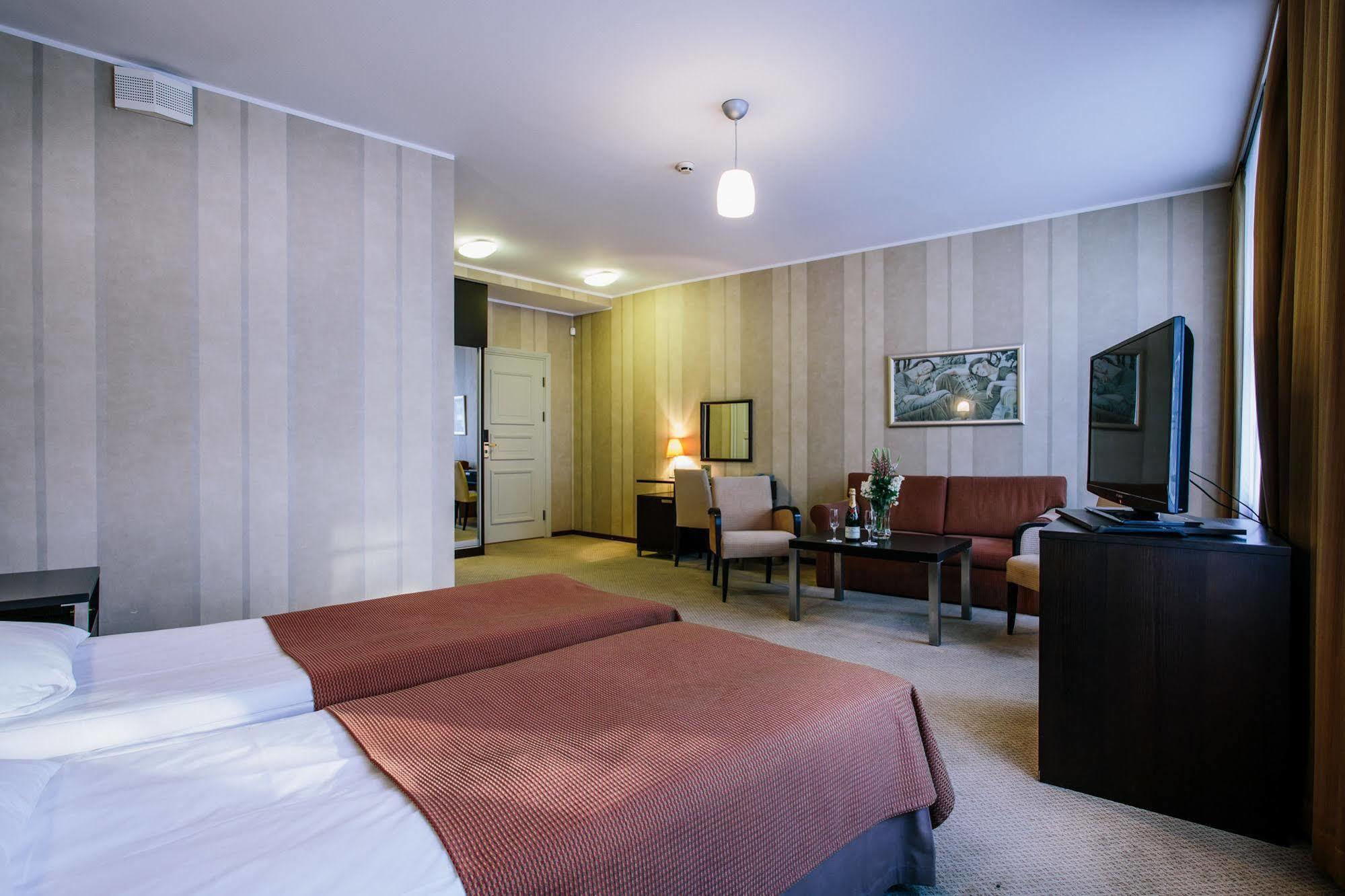 Hestia Hotel Maestro Old Town Tallinn Luaran gambar